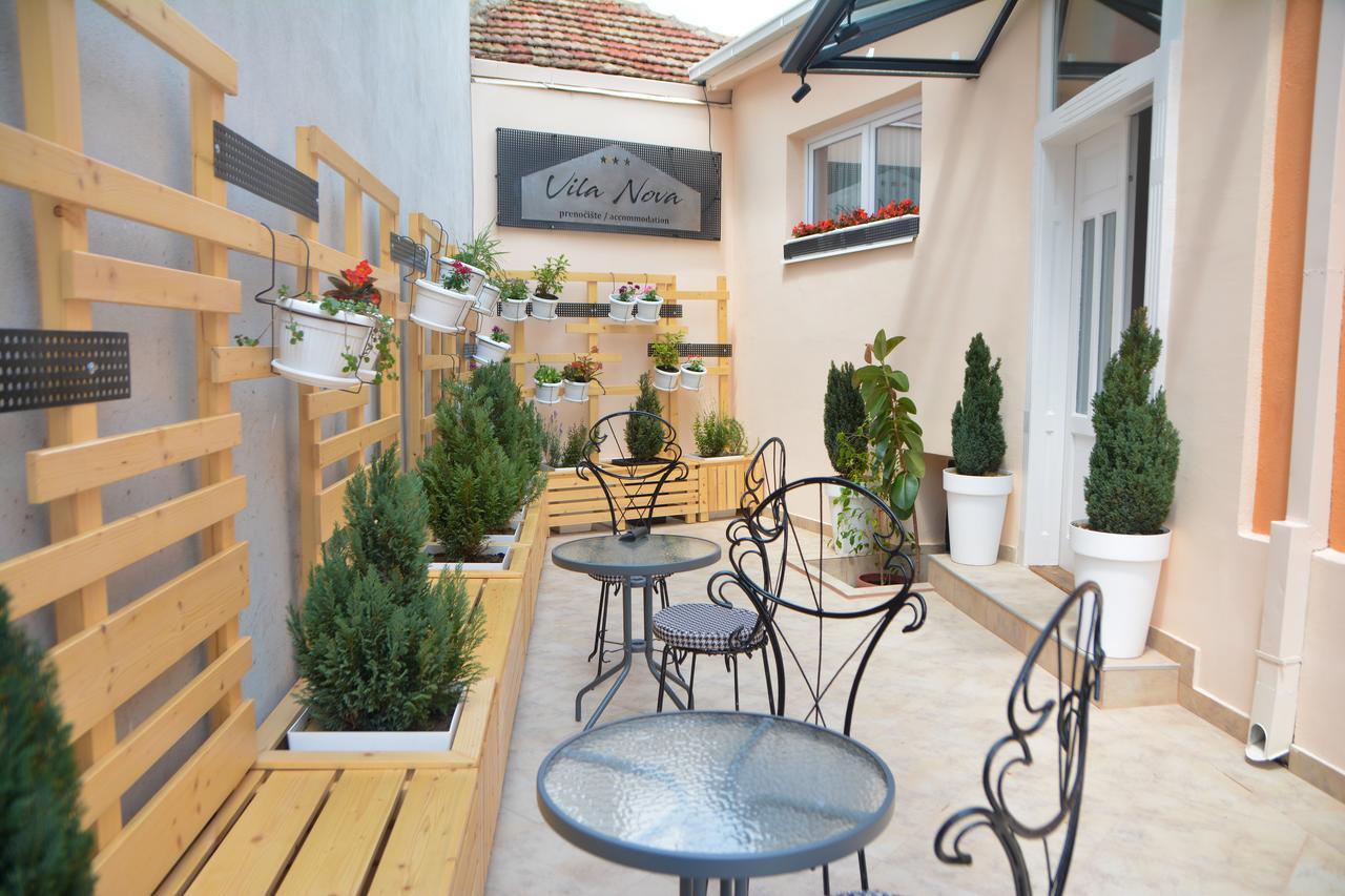 Vila Nova Ni Εξωτερικό φωτογραφία